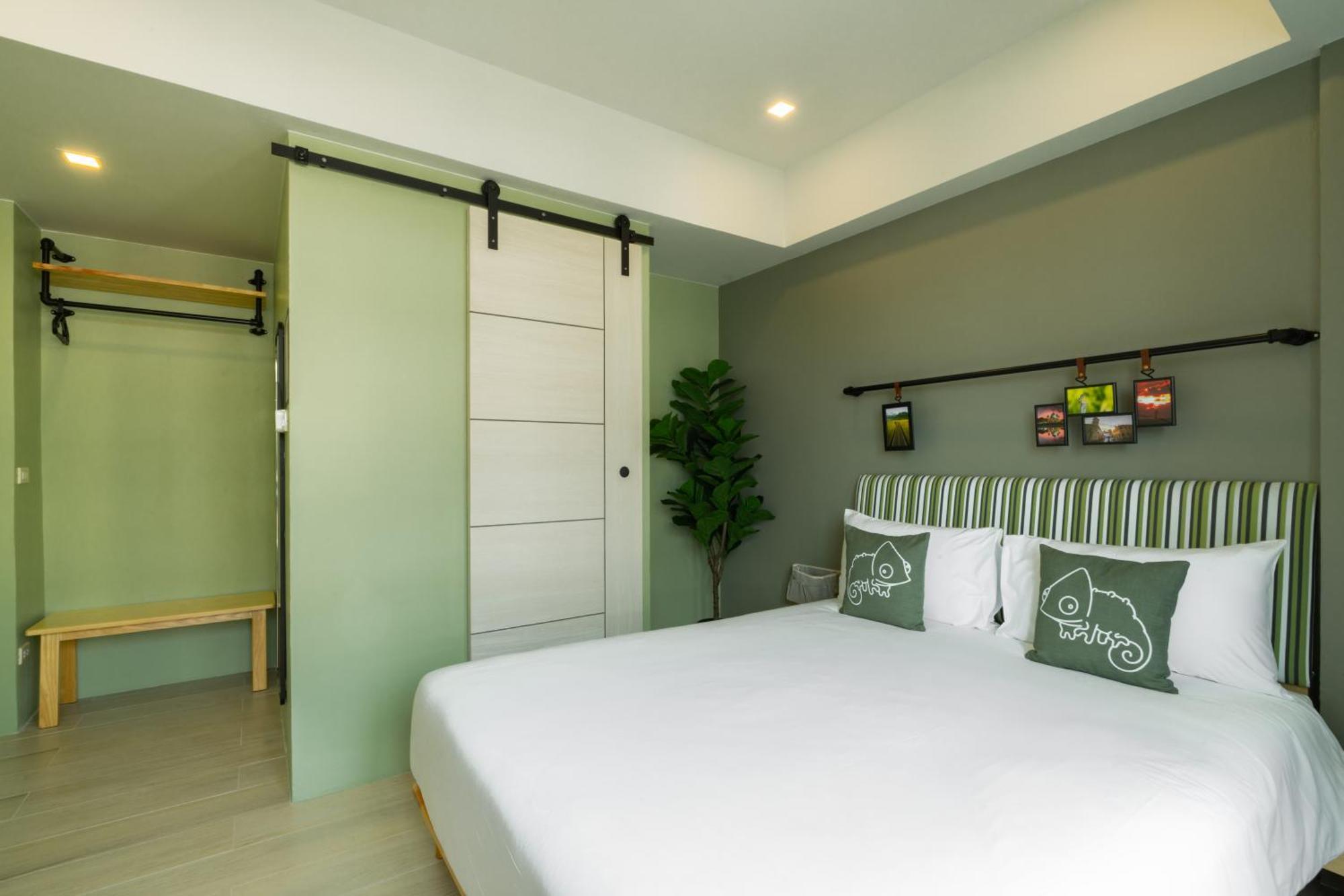 מלון Chamemon Bed Phuket Town מראה חיצוני תמונה